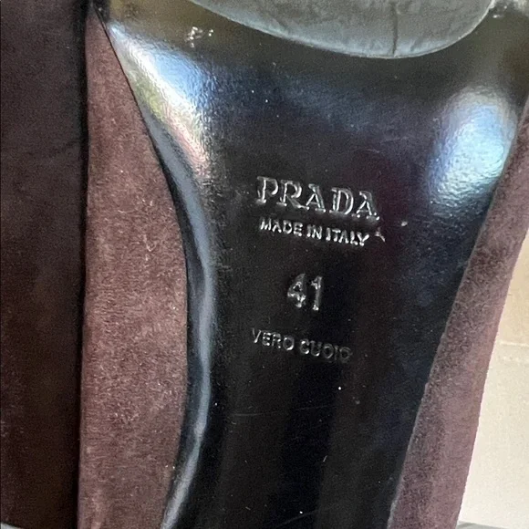 Prada Women's Black and Brown Heels